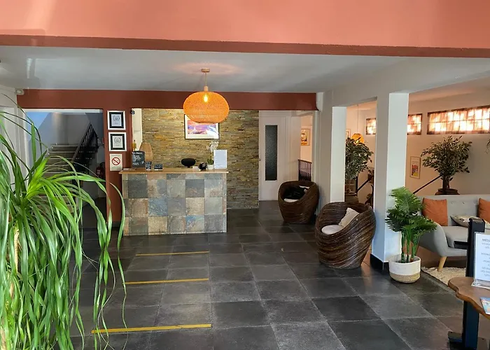 雷格丽朗酒店 酒店