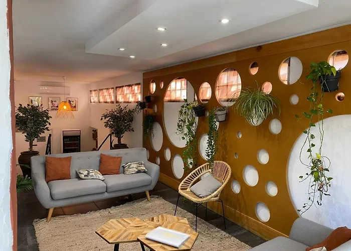 雷格丽朗酒店 酒店 2*