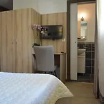 雷格丽朗酒店